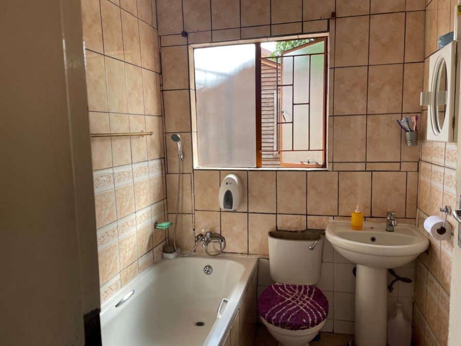 2 Bedroom Property for Sale in Boitekong North West